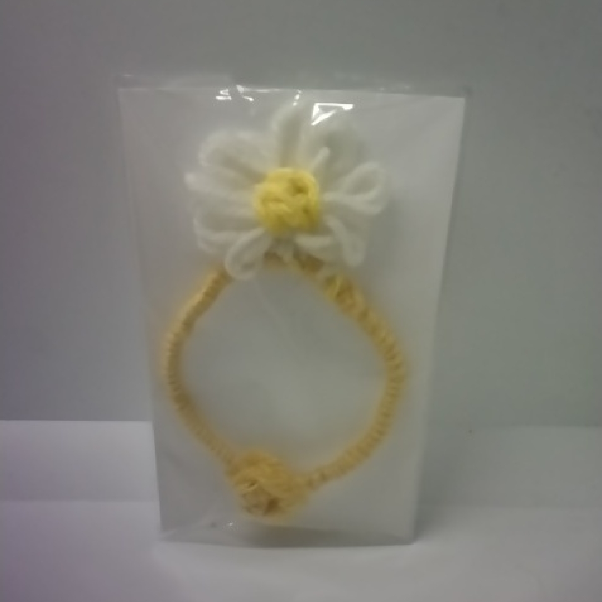 Lorena Espinoza Design Yellow And White Flower Bracelet 10$